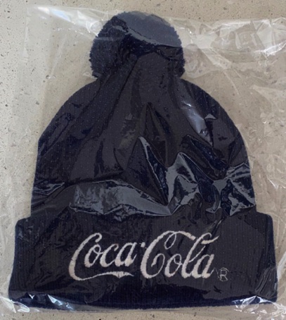 9539-1 € 4,00 coca cola muts blauw wit.jpeg